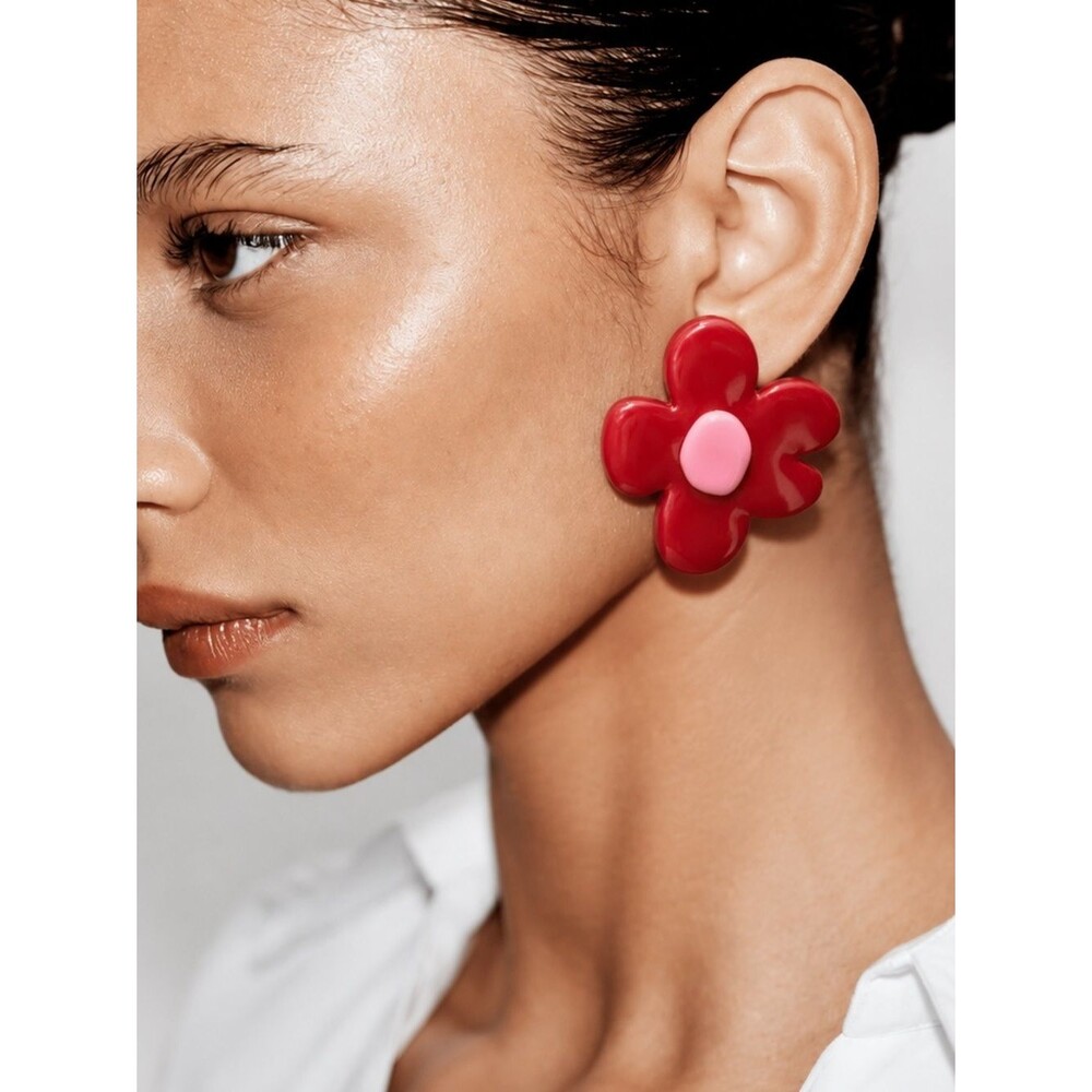 Zara Contrast Flower Earrings